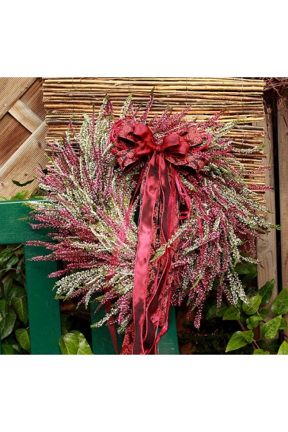 Плетений декоративний вінок з квітів вересу