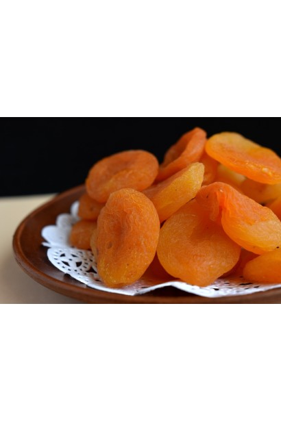 Сухофрукти з абрикосу сорту Червневий