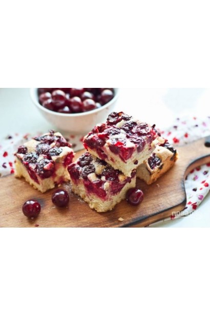 Випічка з вишнями