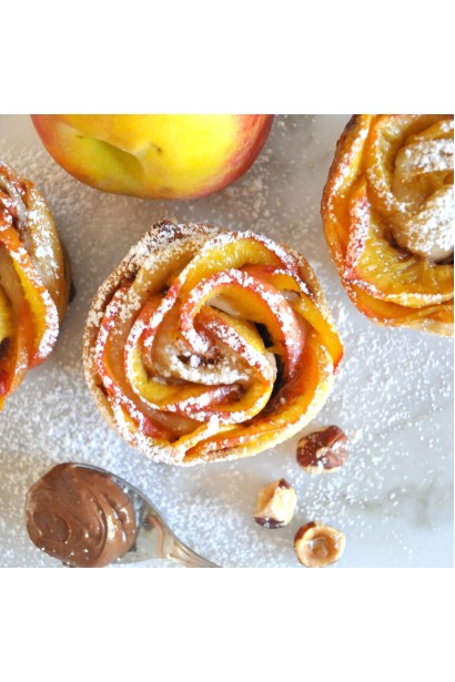 Prunus persica Donets’kyy bilyy