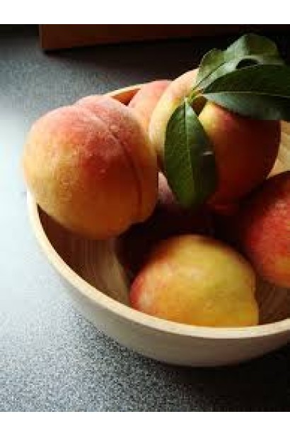 Плоди персика Онтаріо Вайс: привабливі світлі відтінки з м’якою текстурою.