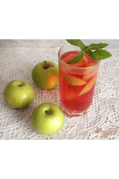 Яблуня колоновидна Президент