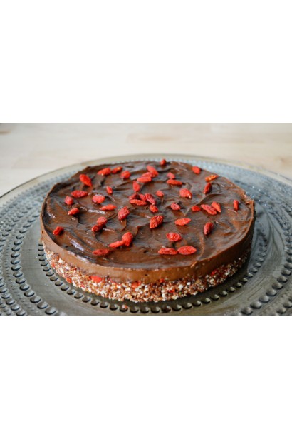 Пирог с ягодами годжи