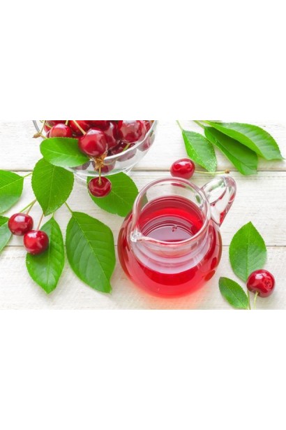 Компот из ягод вишни войлочной