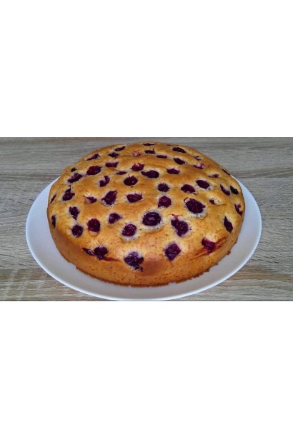 Пиріг з вишнями