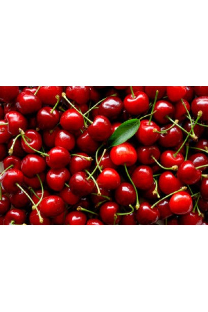 Черешня Свитхарт - красные ягоды, созревающие в середине лета.