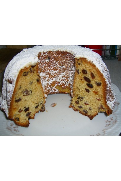 Выпечка с ягодами винограда